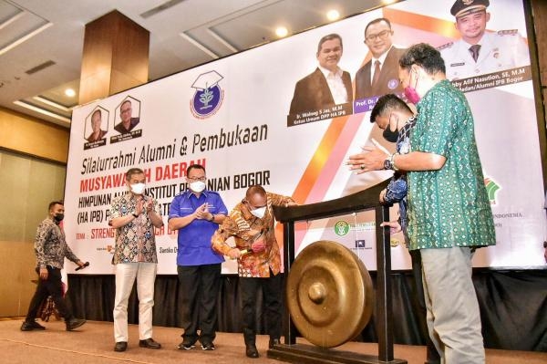 Di Hadapan Para Alumni IPB, Gubernur Edy Rahmayadi Sampaikan Harapan Besar untuk Kemajuan Pertanian Sumut